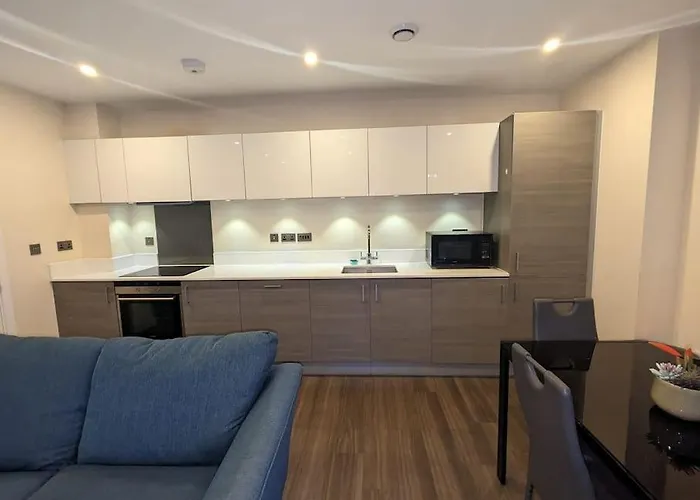 2 Bedroom Flat